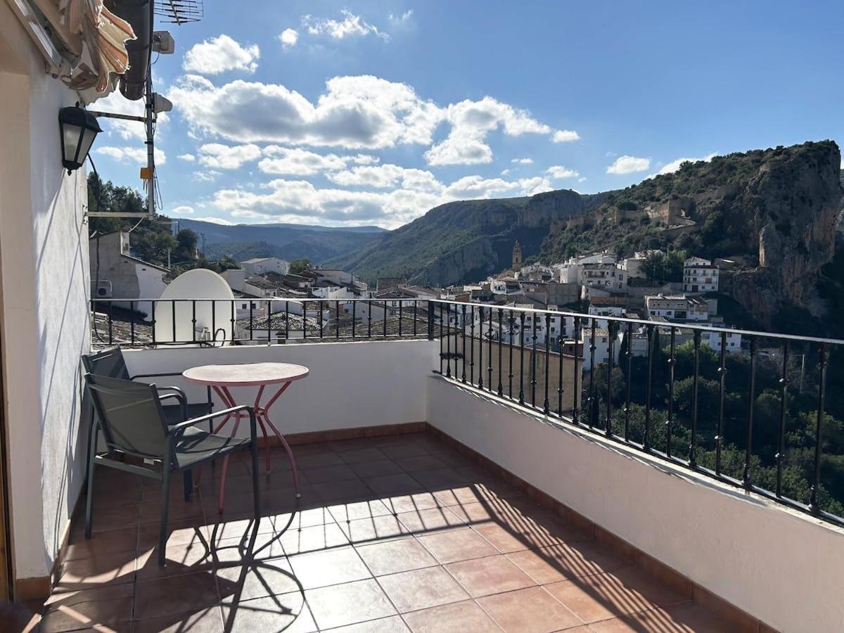 Apartamentos La Muela - Chulilla Luaran gambar